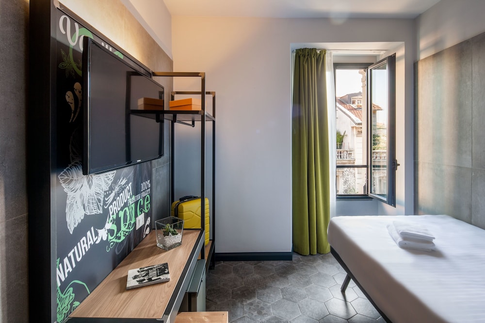 Spice Hotel Milano — Hotel rooms in Milan, Lombardy