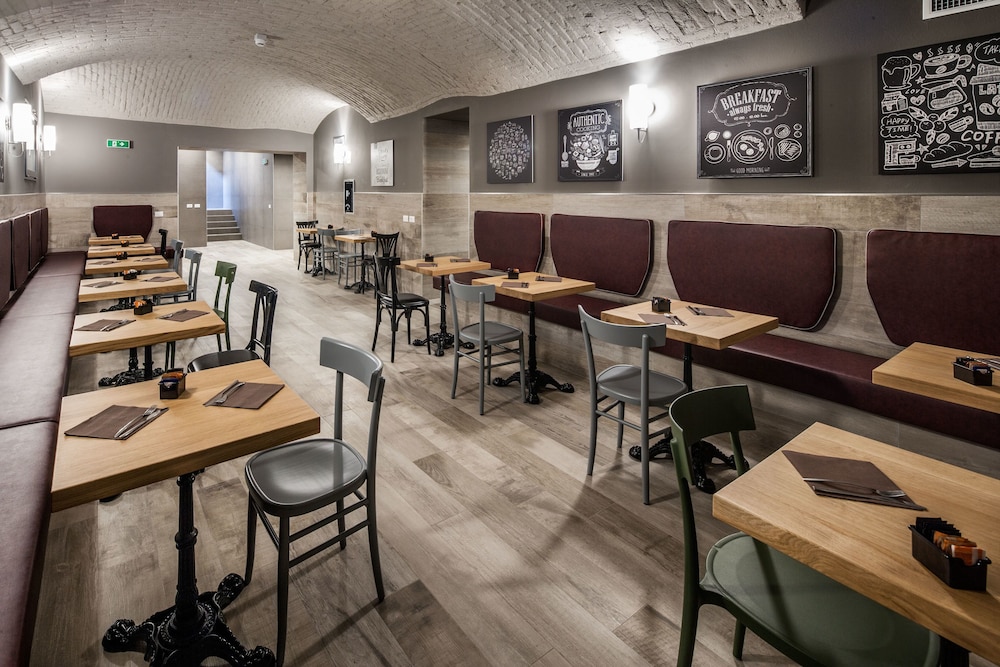 Spice Hotel Milano — Restaurant & bars in Milan, Lombardy