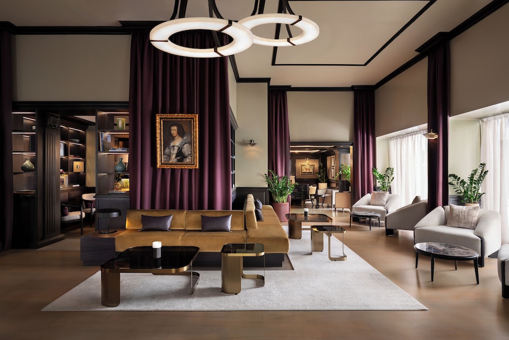 Sina De la Ville — Hotel rooms in Milan, Lombardy