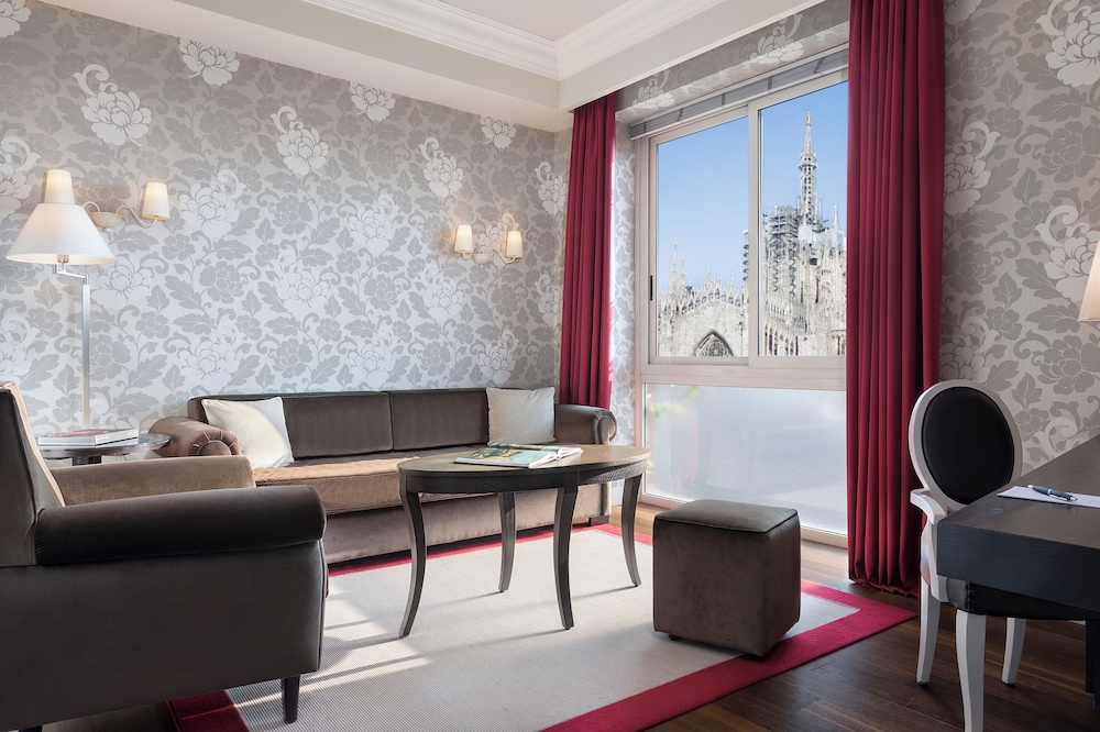 Sina De la Ville — Hotel rooms in Milan, Lombardy