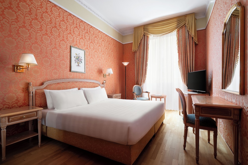 Sina De la Ville — Hotel rooms in Milan, Lombardy