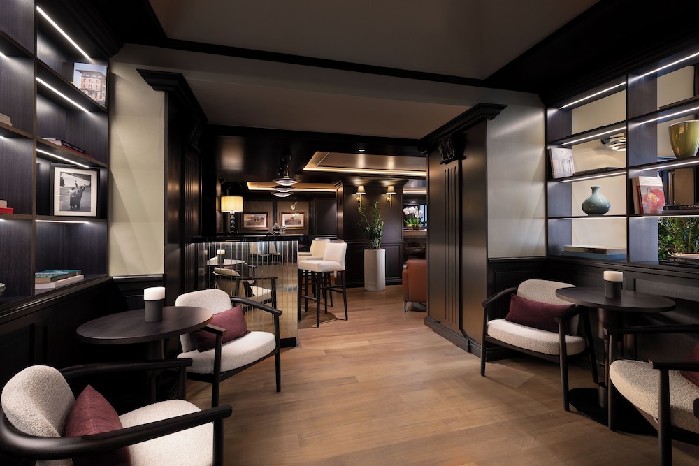 Sina De la Ville — Restaurant & bars in Milan, Lombardy