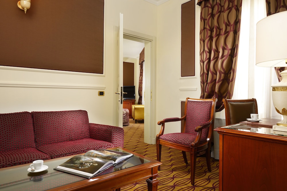 Grand Visconti Palace — Hotel rooms in Milan, Lombardy