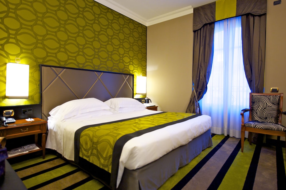 Grand Visconti Palace — Hotel rooms in Milan, Lombardy