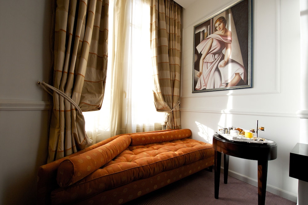 Grand Visconti Palace — Hotel rooms in Milan, Lombardy