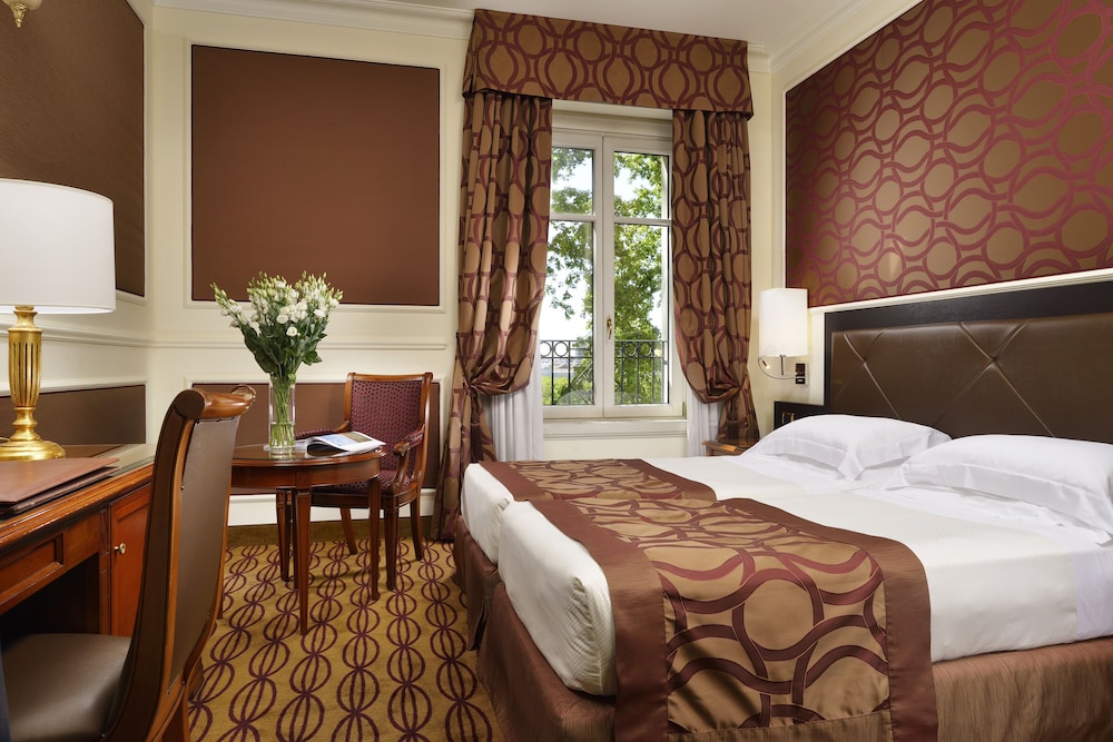 Grand Visconti Palace — Hotel rooms in Milan, Lombardy