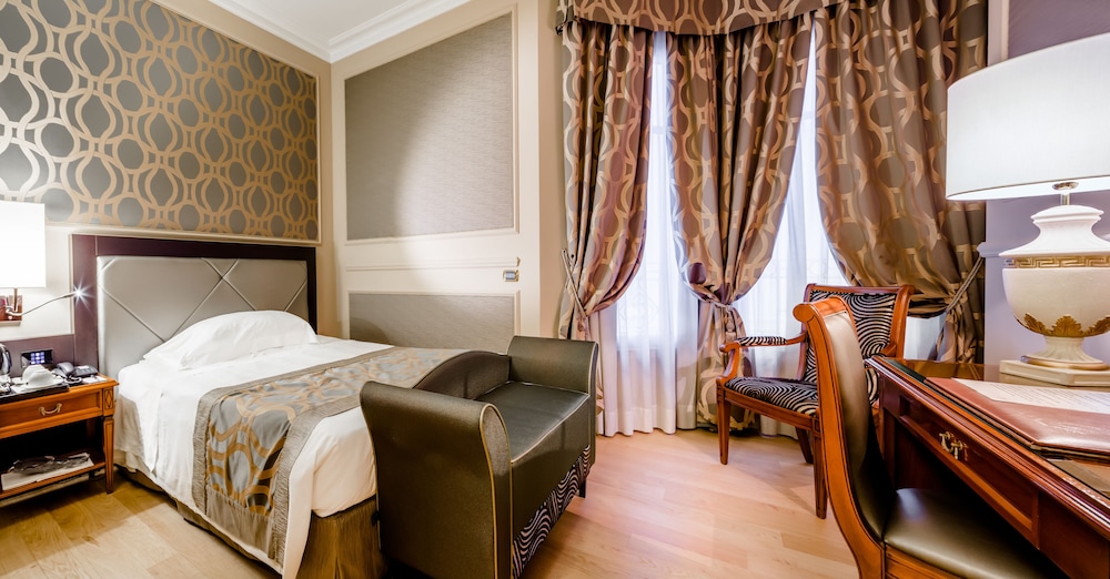 Grand Visconti Palace — Hotel rooms in Milan, Lombardy
