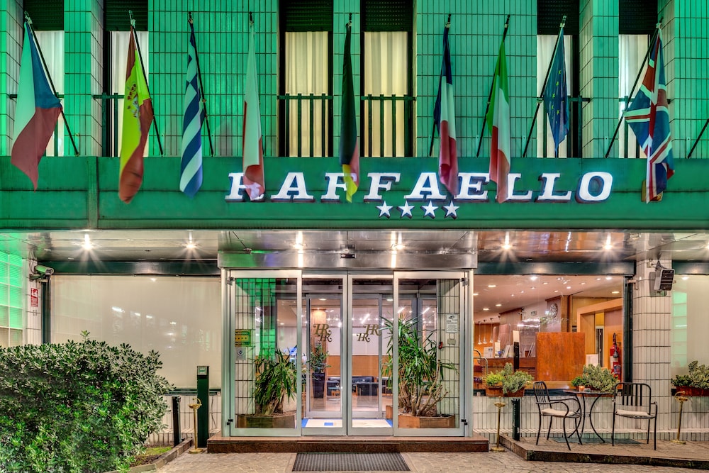 Hotel Raffaello — Main photo in Milan, Lombardy