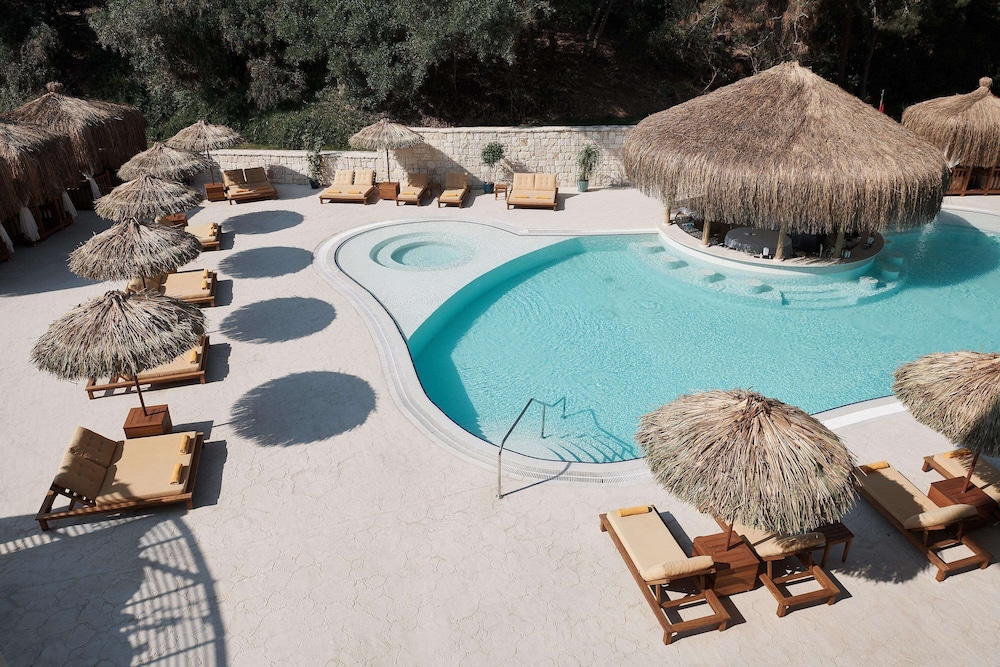 Club Privé By Rixos Belek - All Inclusive — Swimming pool in Belek