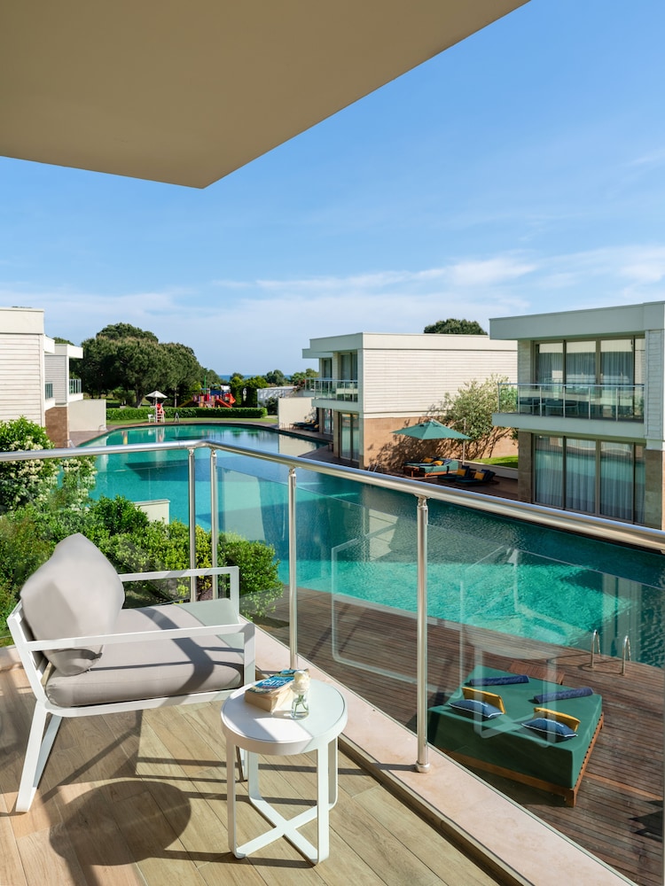 Club Privé By Rixos Belek - All Inclusive — Swimming pool in Belek