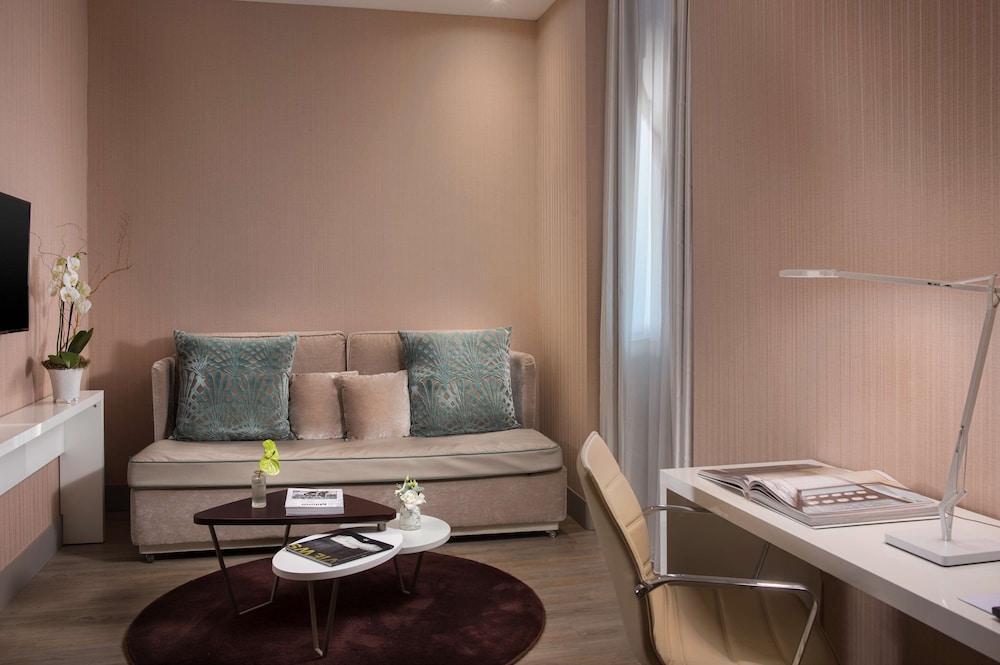 NH Collection Milano Touring — Hotel rooms in Milan, Lombardy
