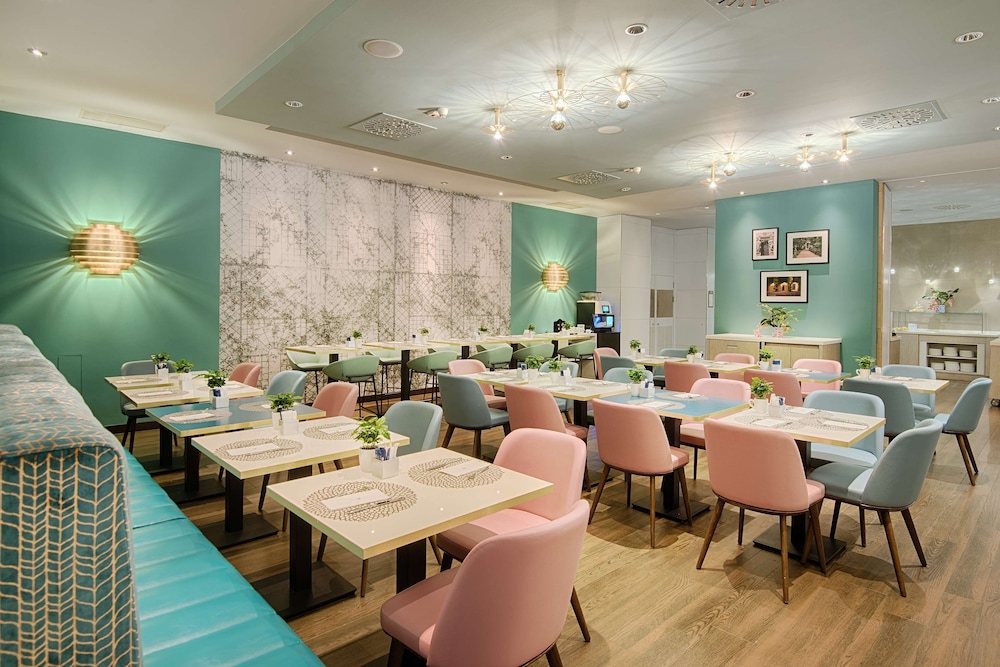 NH Collection Milano Touring — Restaurant & bars in Milan, Lombardy