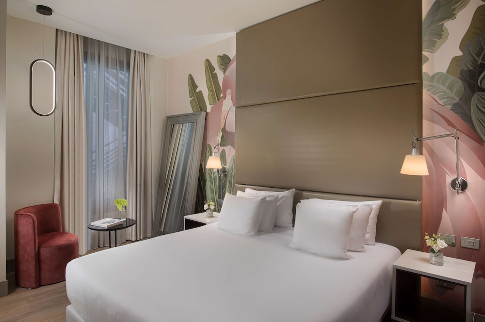 NH Collection Milano Touring — Hotel rooms in Milan, Lombardy