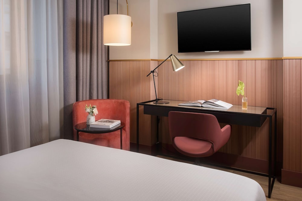 NH Collection Milano Touring — Hotel rooms in Milan, Lombardy