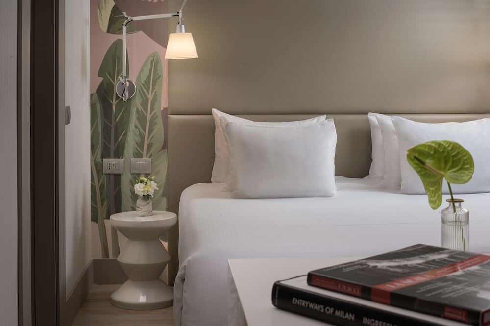 NH Collection Milano Touring — Hotel rooms in Milan, Lombardy