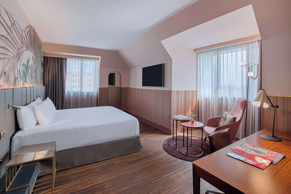 NH Collection Milano Touring — Hotel rooms in Milan, Lombardy