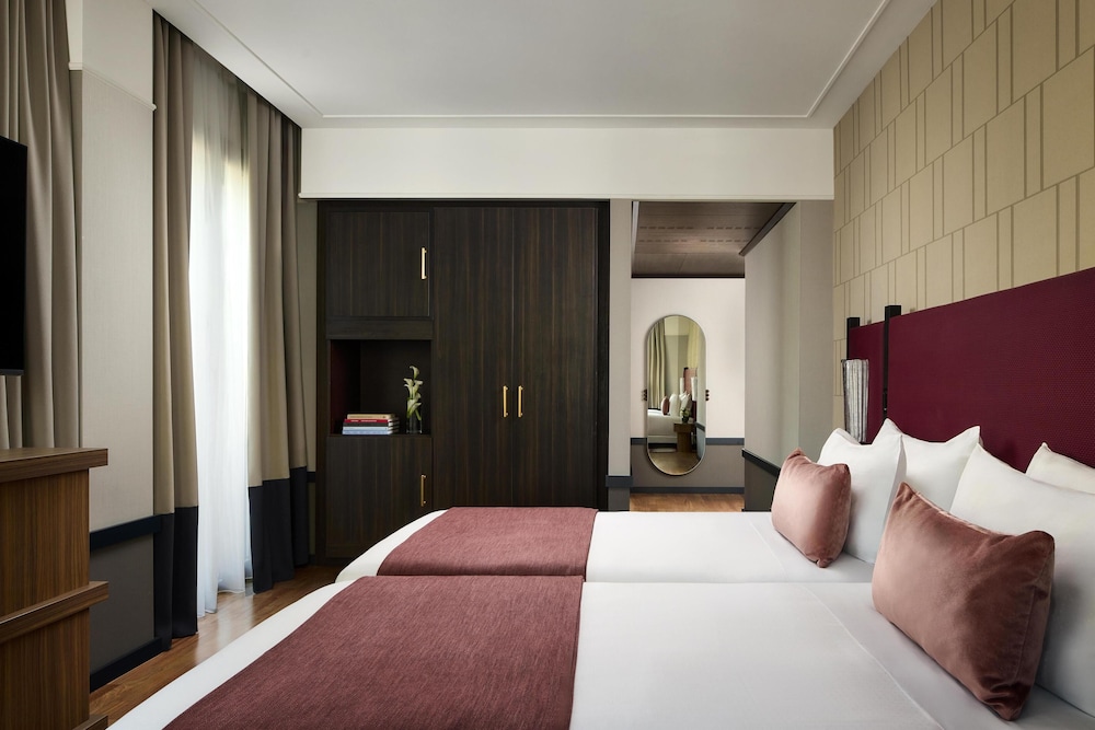 Tivoli President Milano Hotel — Hotel rooms in Milan, Lombardy