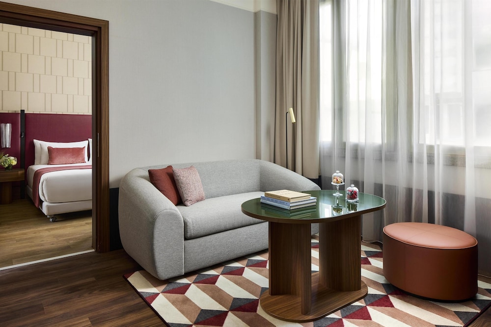 Tivoli President Milano Hotel — Hotel rooms in Milan, Lombardy