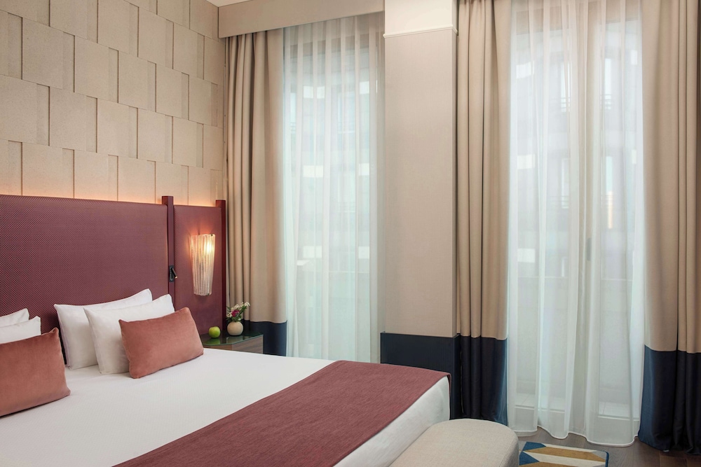 Tivoli President Milano Hotel — Hotel rooms in Milan, Lombardy
