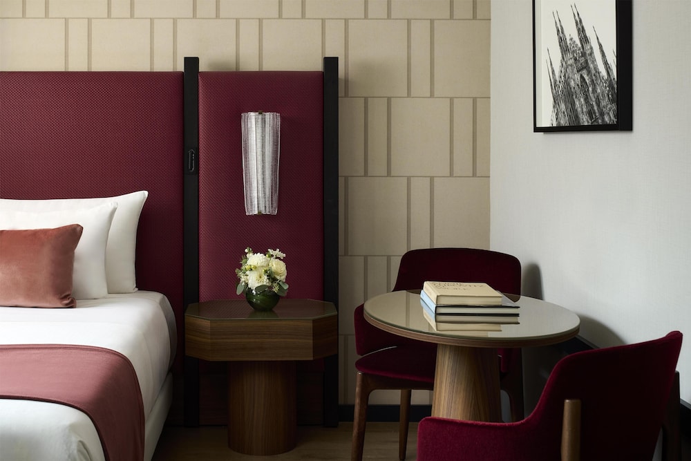 Tivoli President Milano Hotel — Hotel rooms in Milan, Lombardy