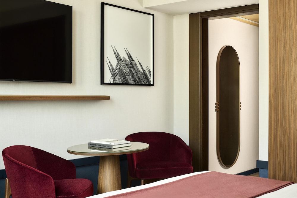 Tivoli President Milano Hotel — Hotel rooms in Milan, Lombardy