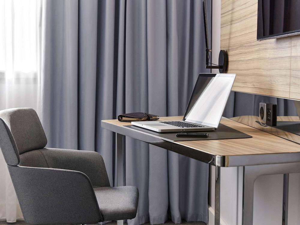 Novotel Milano Linate Aeroporto — Hotel rooms in Milan, Lombardy