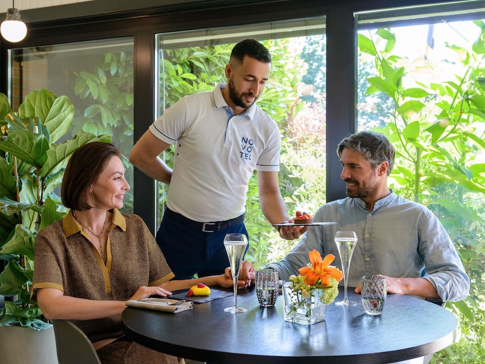 Novotel Milano Linate Aeroporto — Restaurant & bars in Milan, Lombardy