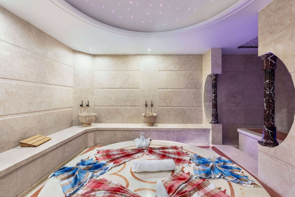 Ramada by Wyndham Istanbul Pera — Spa in Istanbul, Istanbul