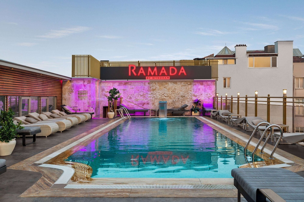 Ramada by Wyndham Istanbul Pera — Main photo in Istanbul, Istanbul