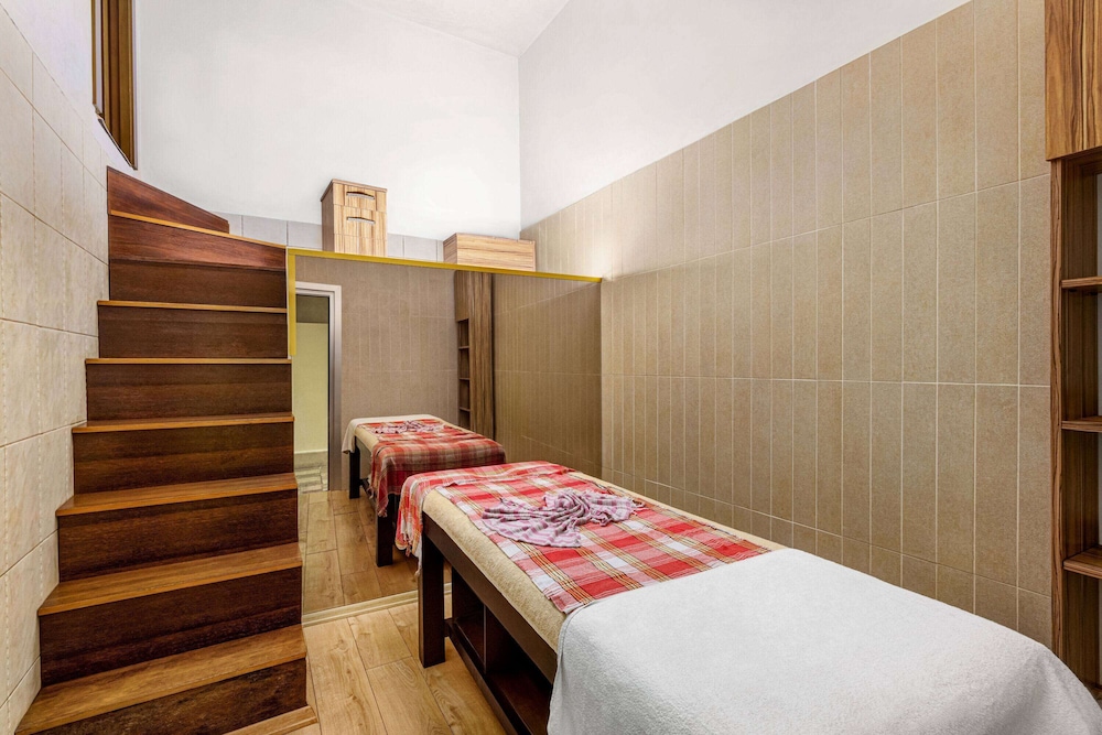 Wyndham Istanbul Old City — Hotel rooms in Istanbul, Istanbul