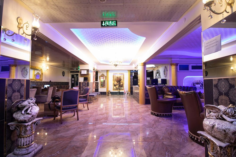 Exporoyal Hotel — Hotel building in Antalya