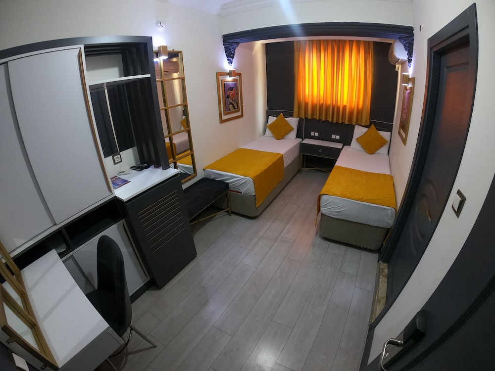 Exporoyal Hotel — Hotel rooms in Antalya
