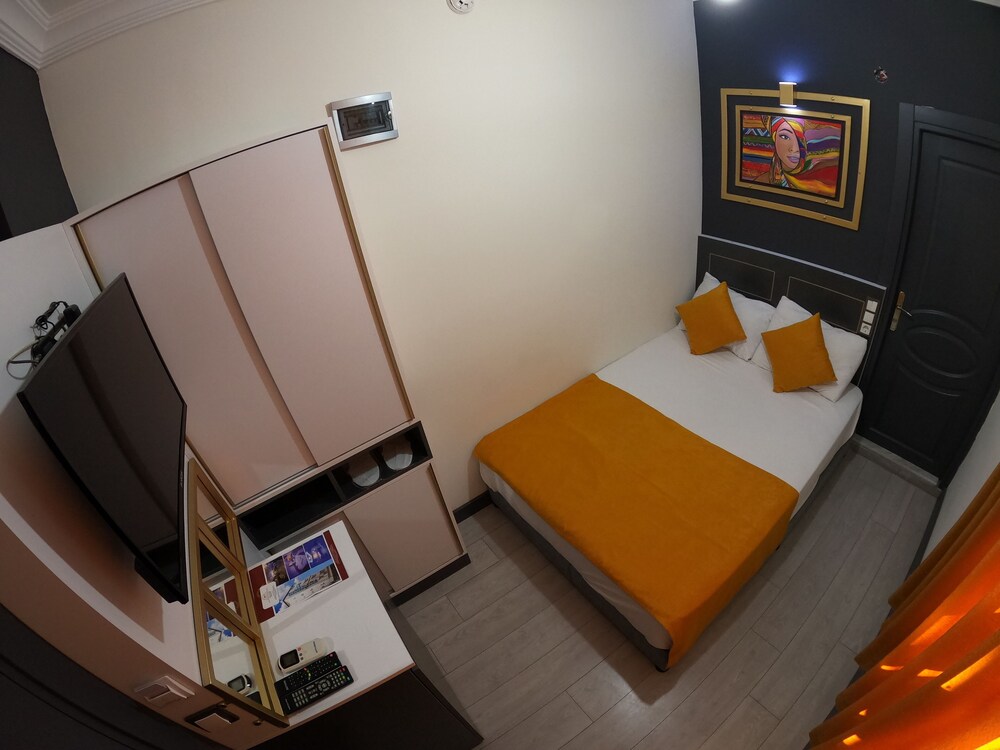 Exporoyal Hotel — Hotel rooms in Antalya