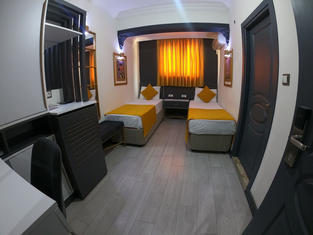 Exporoyal Hotel — Hotel rooms in Antalya