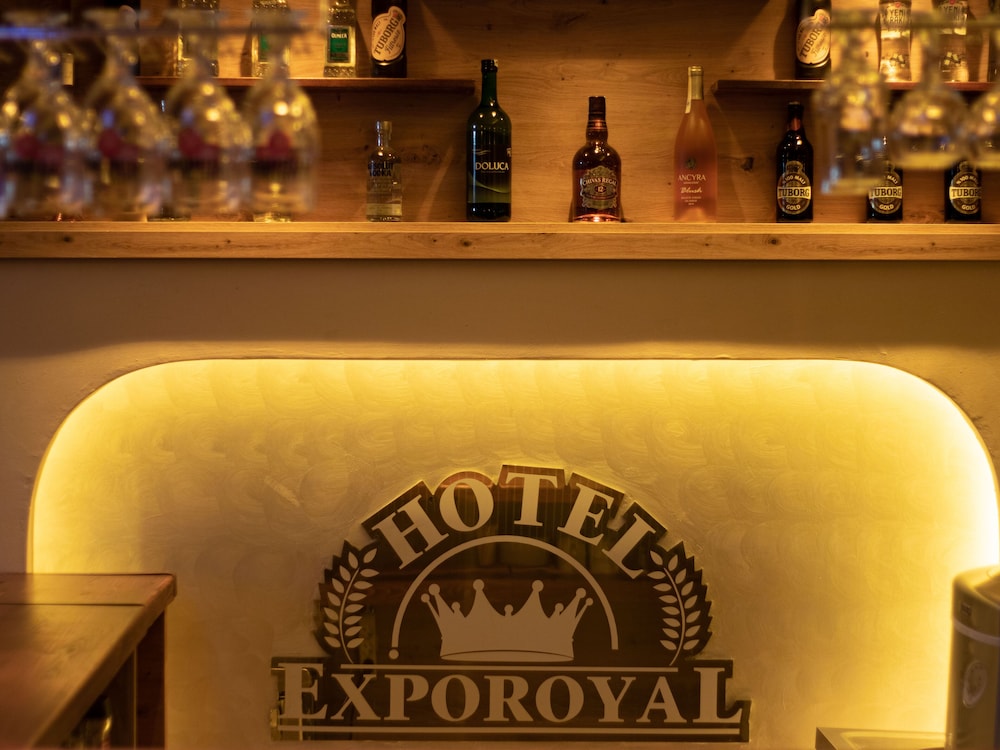 Exporoyal Hotel — Restaurant & bars in Antalya