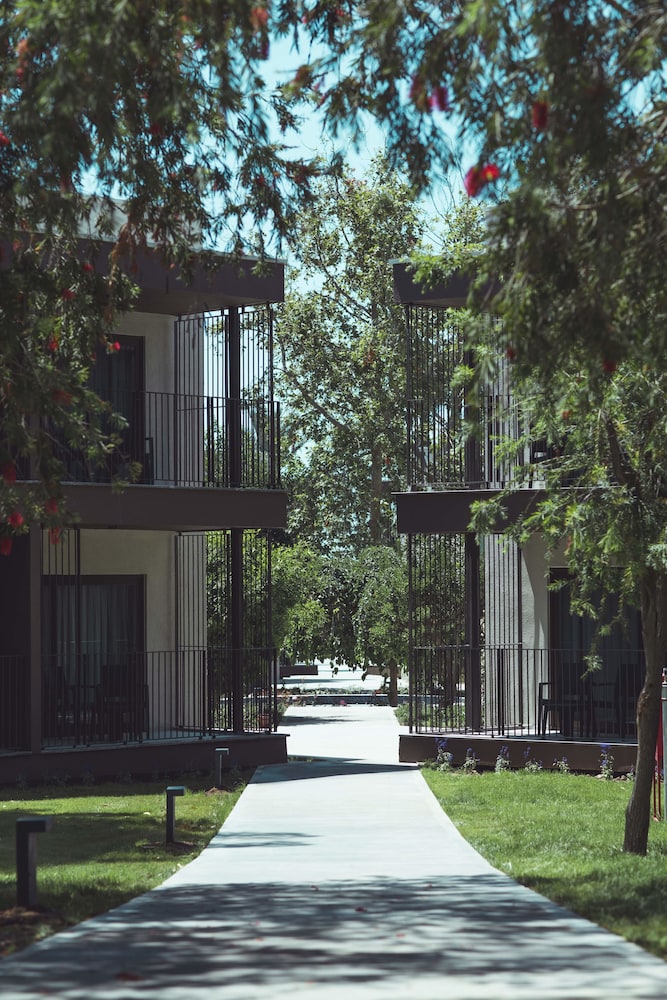 Paloma Orenda - All inclusive — Hotel building in Side