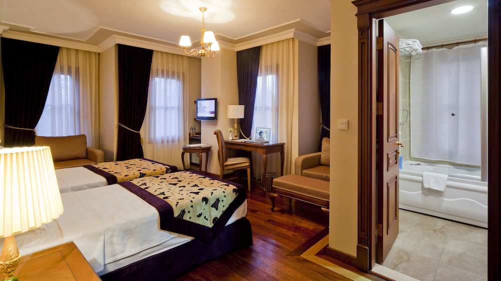 GLK PREMIER The Home Suites & Spa - Boutique Class — Hotel rooms in Istanbul, Istanbul