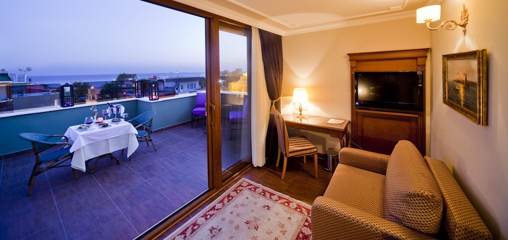 GLK PREMIER The Home Suites & Spa - Boutique Class — Hotel rooms in Istanbul, Istanbul