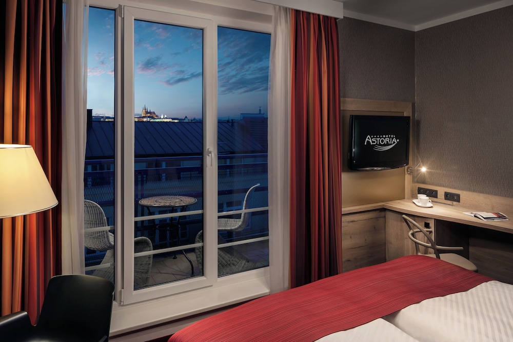 Hotel Astoria - zdjęcie 2