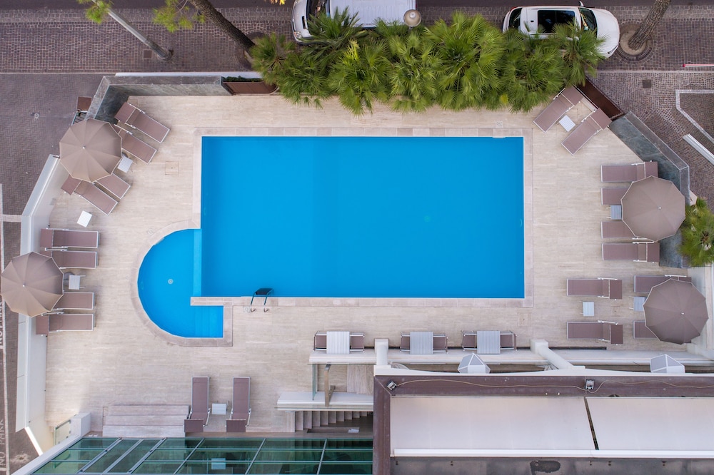 Hotel Continental Rimini - zdjęcie 4