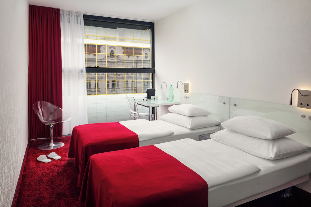 Metropol Design Hotel Old Town — Hotel rooms in Prague, Prague