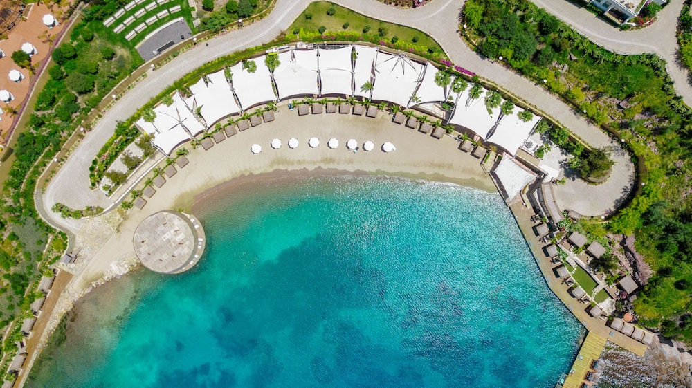 Le Méridien Bodrum Beach Resort — Beach in Milas, Mugla