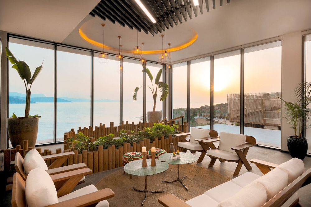 Le Méridien Bodrum Beach Resort — Restaurant & bars in Milas, Mugla
