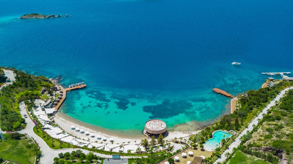 Le Méridien Bodrum Beach Resort — Beach in Milas, Mugla