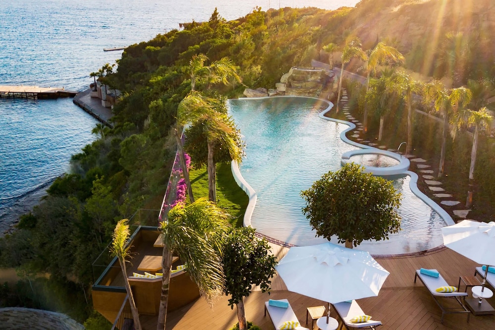 Le Méridien Bodrum Beach Resort — Main photo in Milas, Mugla