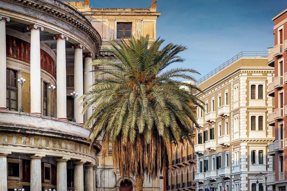 Hotel Garibaldi — Main photo in Palermo, Sicily