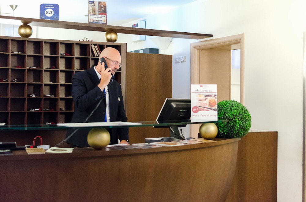 Hotel Garibaldi — Hotel building in Palermo, Sicily