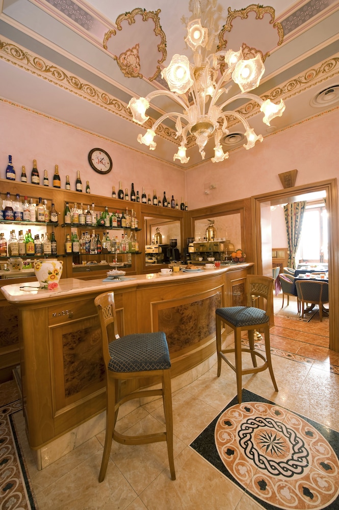 Hotel Joli — Restaurant & bars in Palermo, Sicily