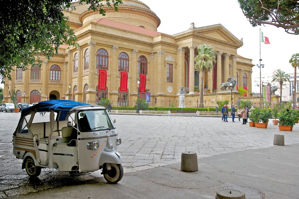 Mercure Hotel Palermo Centro — Attractions in the area in Palermo, Sicily