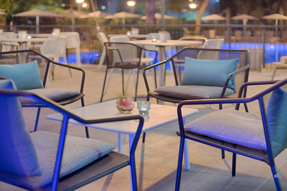 NH Palermo — Restaurant & bars in Palermo, Sicily